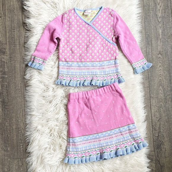 Hanna Andersson Other - SOLD Hannah Andersson Knit Floral Sweater Skirt Set